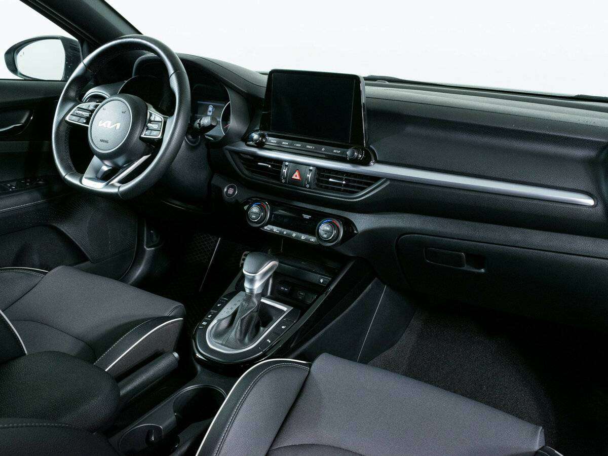 Купить Kia Cerato, 2021, 85 000 км, фото №10