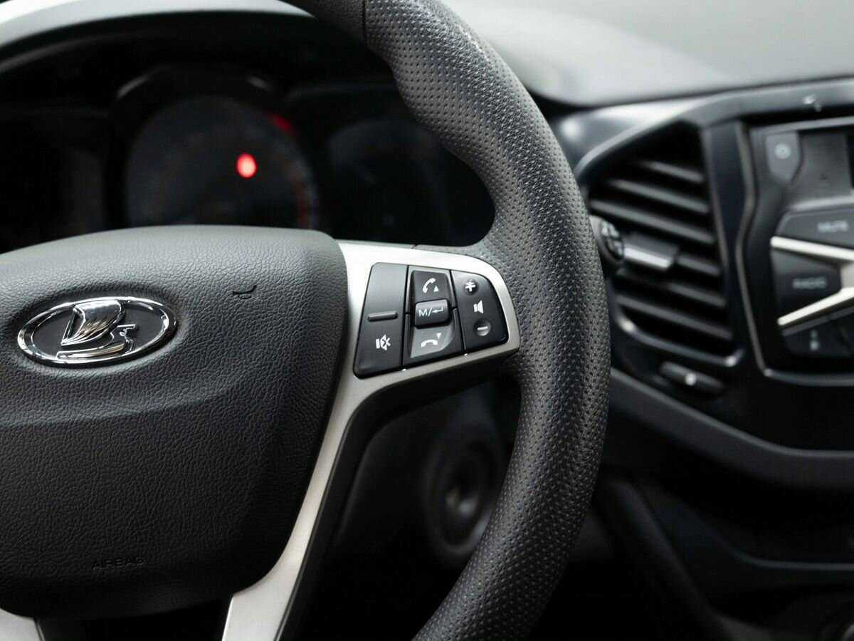 Купить Lada (ВАЗ) Vesta SW, 2020, 50 000 км, фото №16