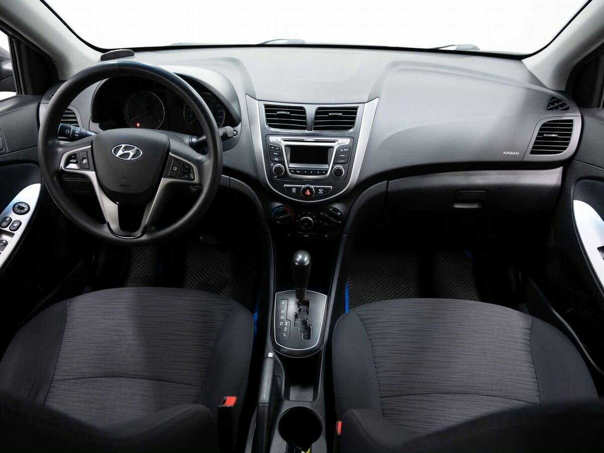 Купить Hyundai Solaris, 2015, 205 000 км, фото №15