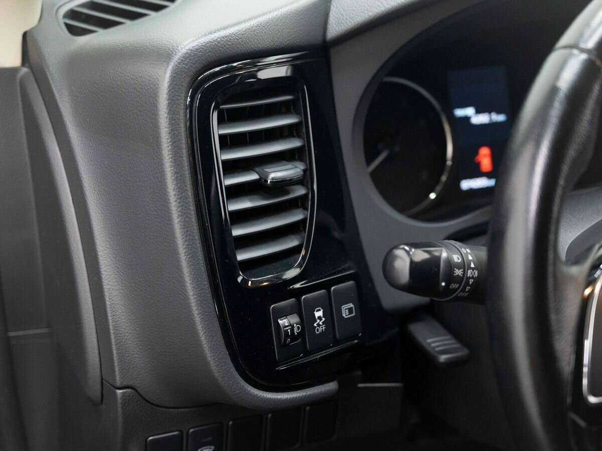 Купить Mitsubishi Outlander, 2016, 74 202 км, фото №19