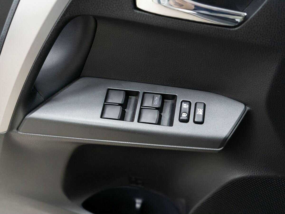 Купить Toyota RAV4, 2016, 45 000 км, фото №14