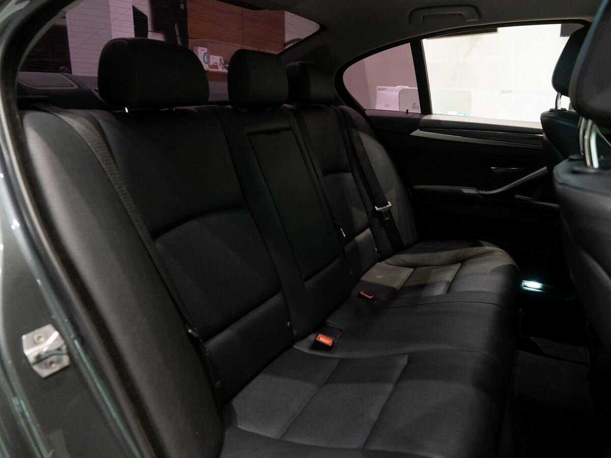 Купить BMW 5 серии 520i, 2016, 162 000 км, фото №8