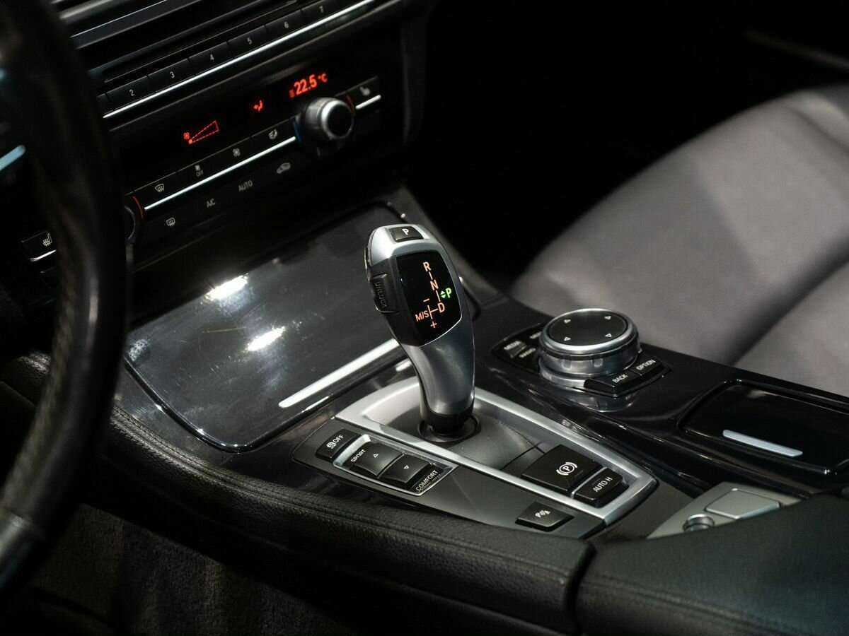 Купить BMW 5 серии 520i, 2016, 162 000 км, фото №12