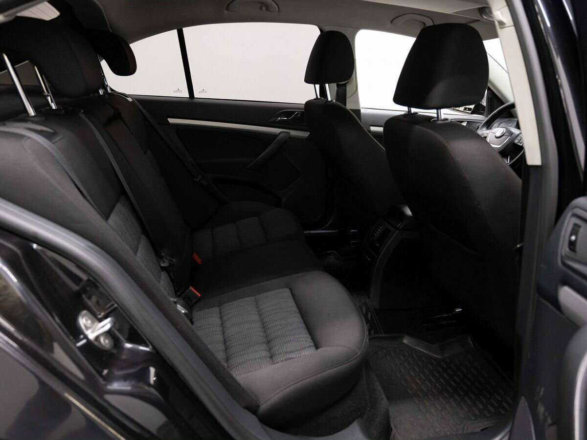 Купить Skoda Octavia, 2012, 150 511 км, фото №5
