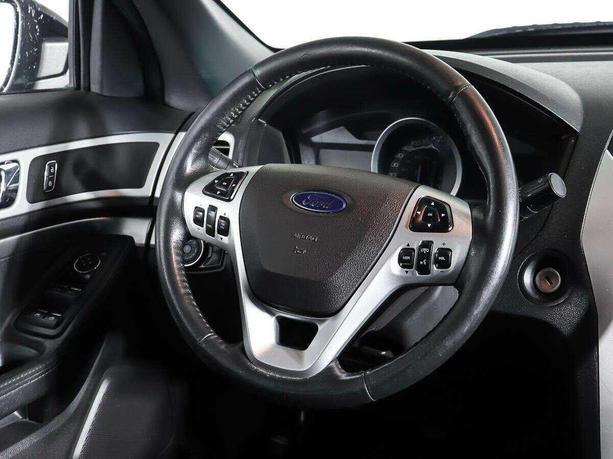 Купить Ford Explorer, 2013, 220 977 км, фото №14