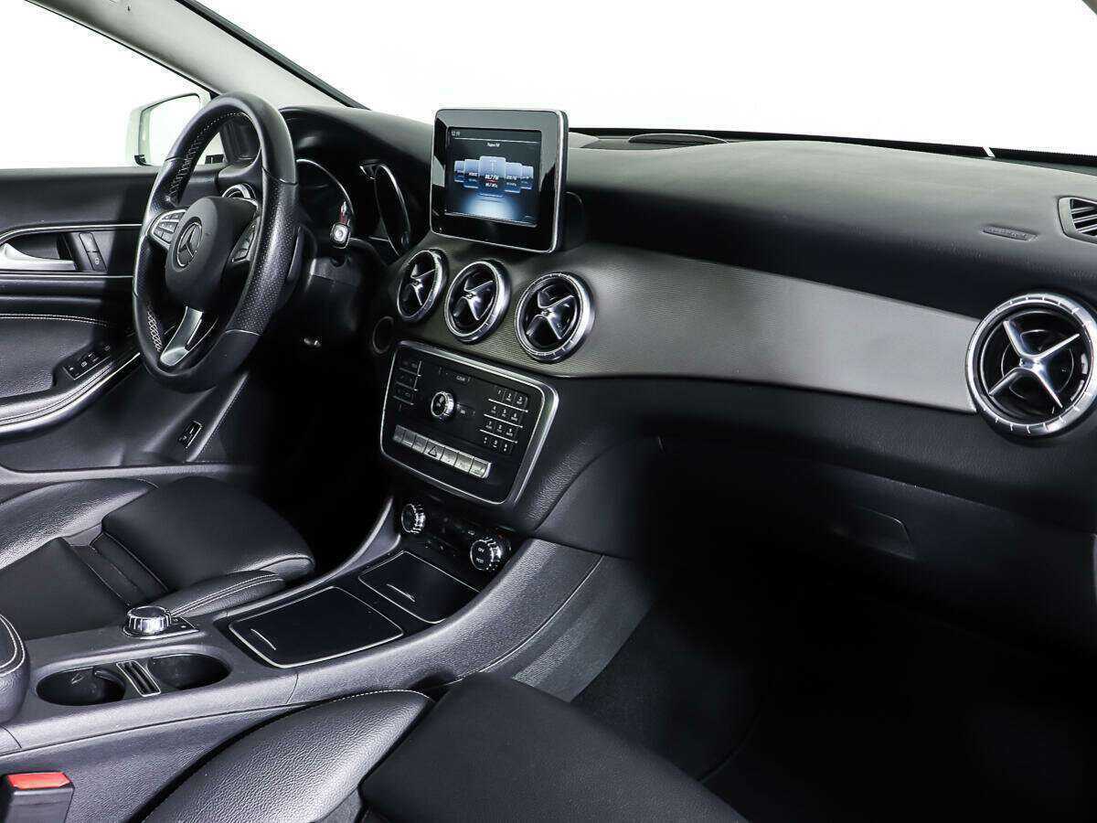 Купить Mercedes-Benz CLA 200, 2016, 107 625 км, фото №9