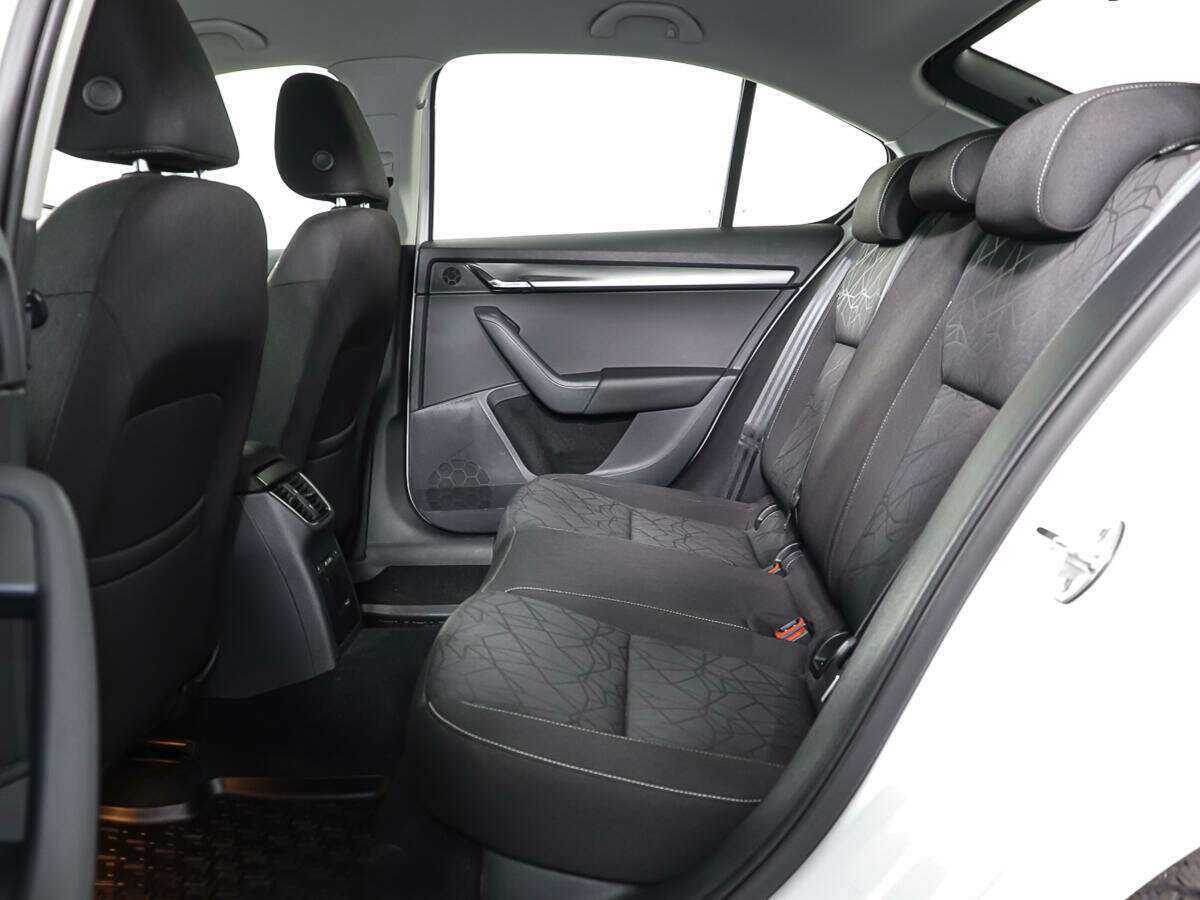 Купить Skoda Octavia, 2020, 49 874 км, фото №9
