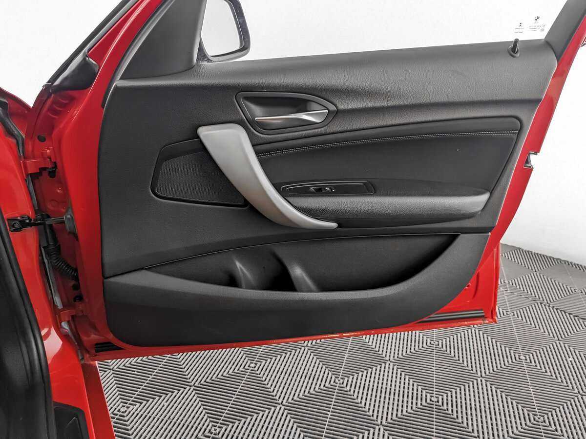 Купить BMW 1 серии 118i, 2017, 72 778 км, фото №20