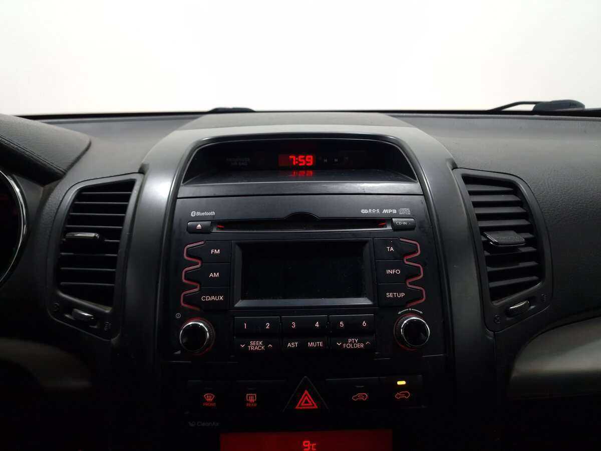 Купить Kia Sorento, 2012, 127 187 км, фото №10