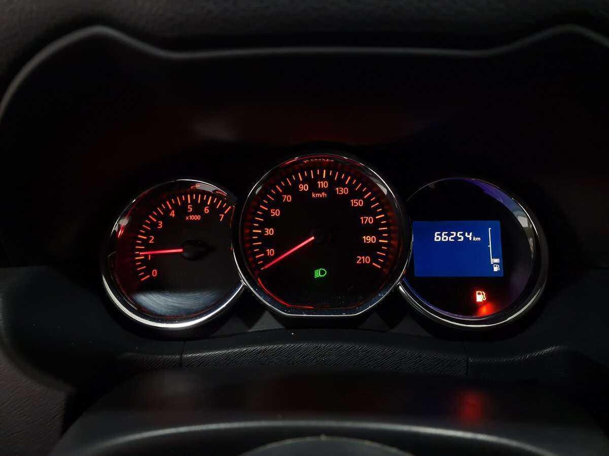 Купить Nissan Terrano, 2016, 66 254 км, фото №5