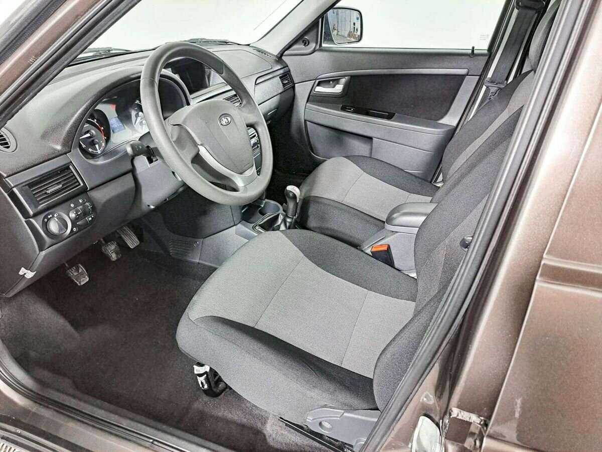 Купить Lada (ВАЗ) Priora, 2017, 145 530 км, фото №16