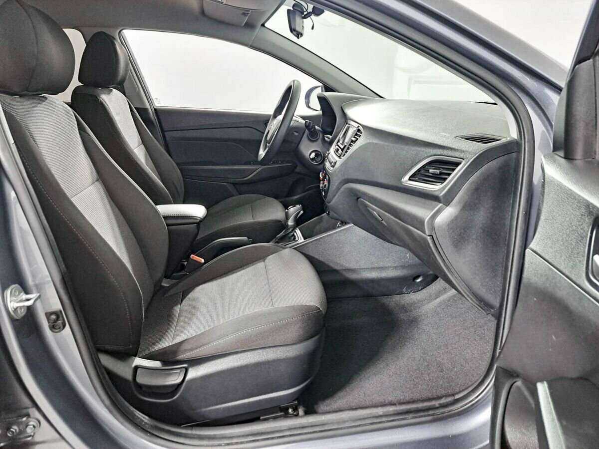 Купить Hyundai Solaris, 2019, 81 311 км, фото №11