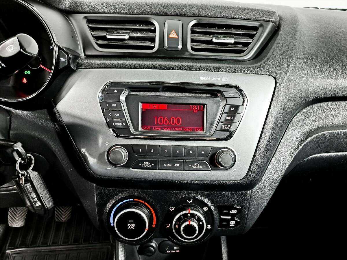 Купить Kia Rio 6-speed, 2015, 114 450 км, фото №12