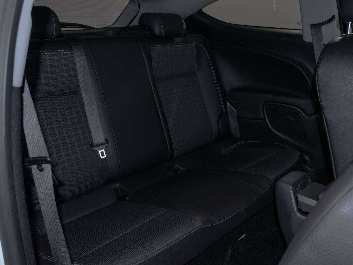 Купить Opel Astra GTC, 2012, 184 154 км, фото №12