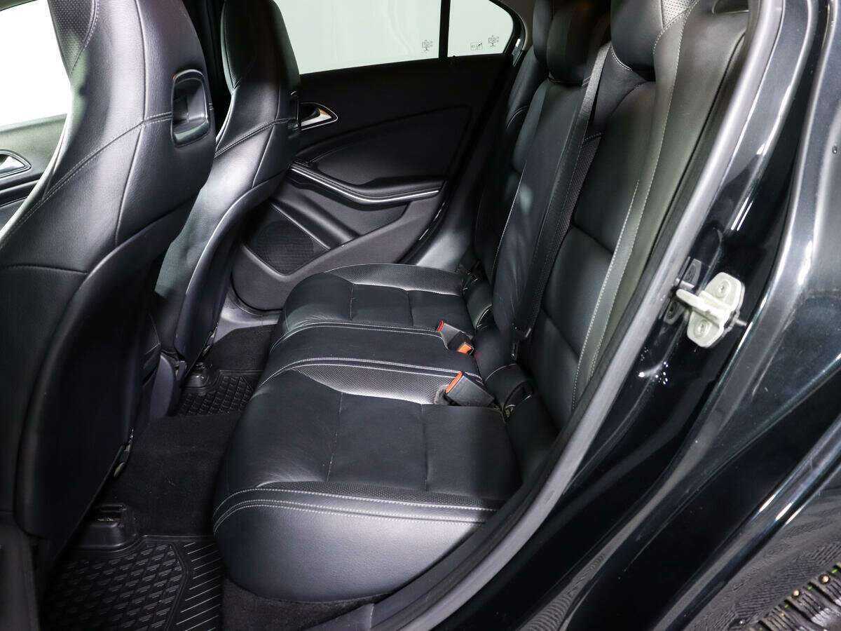 Купить Mercedes-Benz A-Класс 200, 2013, 108 490 км, фото №9