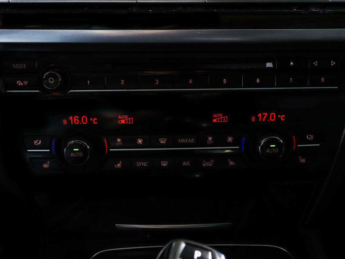 Купить BMW 7 серии Long 740Li xDrive, 2013, 176 593 км, фото №16