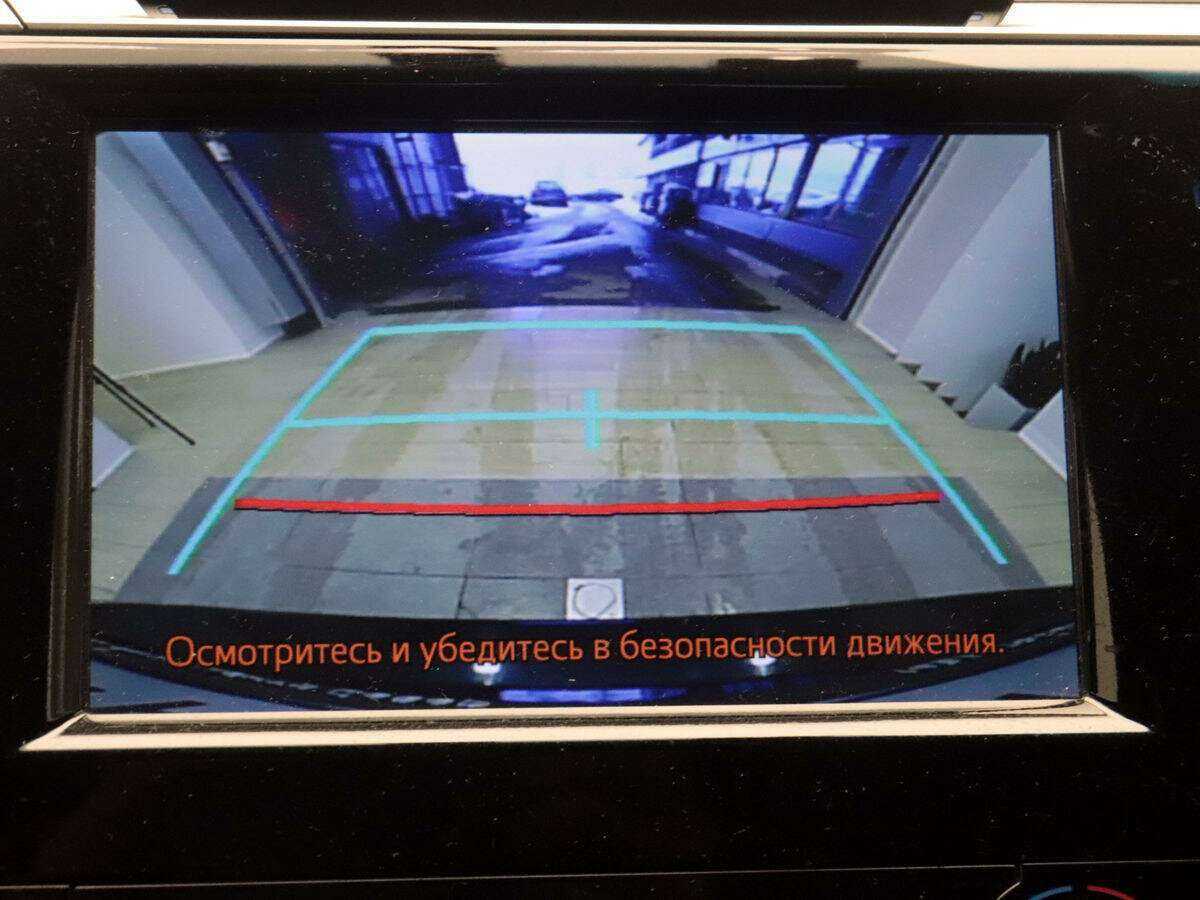 Купить Toyota Camry, 2019, 82 238 км, фото №17