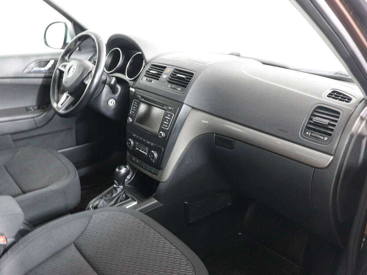 Купить Skoda Yeti, 2014, 153 845 км, фото №10