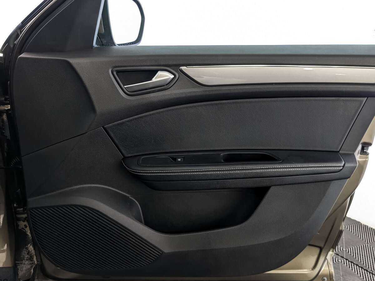 Купить Renault Arkana, 2019, 60 471 км, фото №21