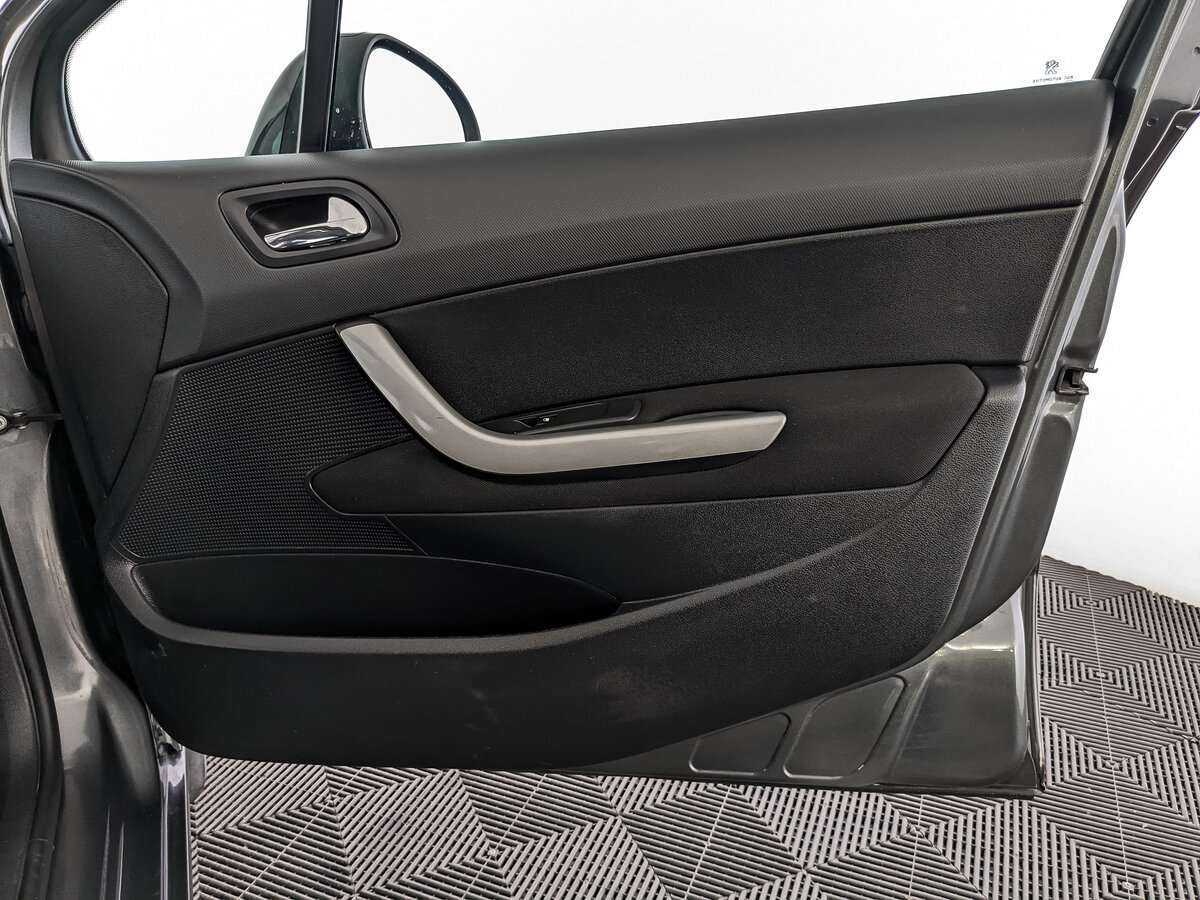 Купить Peugeot 408, 2013, 101 382 км, фото №25