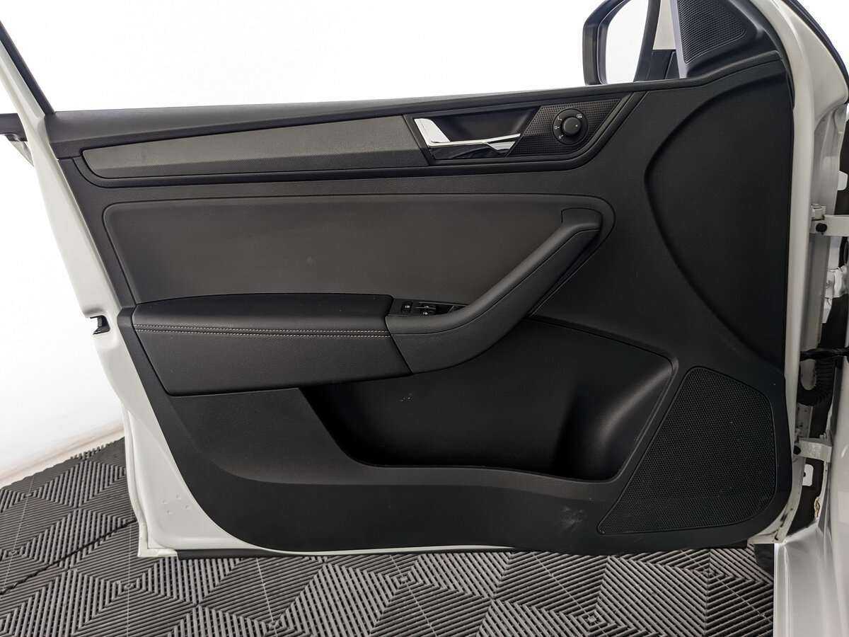Купить Skoda Rapid, 2020, 140 295 км, фото №15