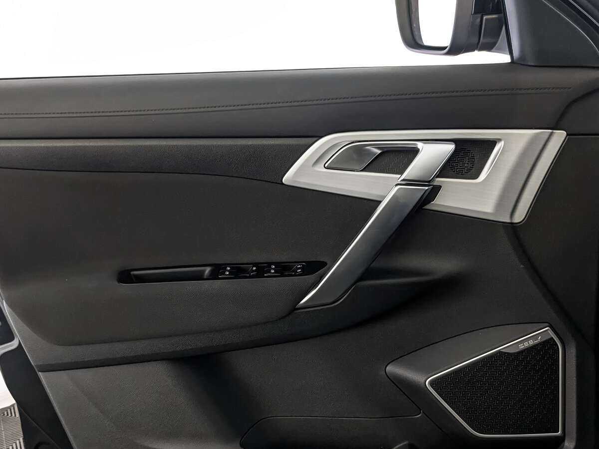 Купить Geely Atlas, 2018, 66 244 км, фото №15