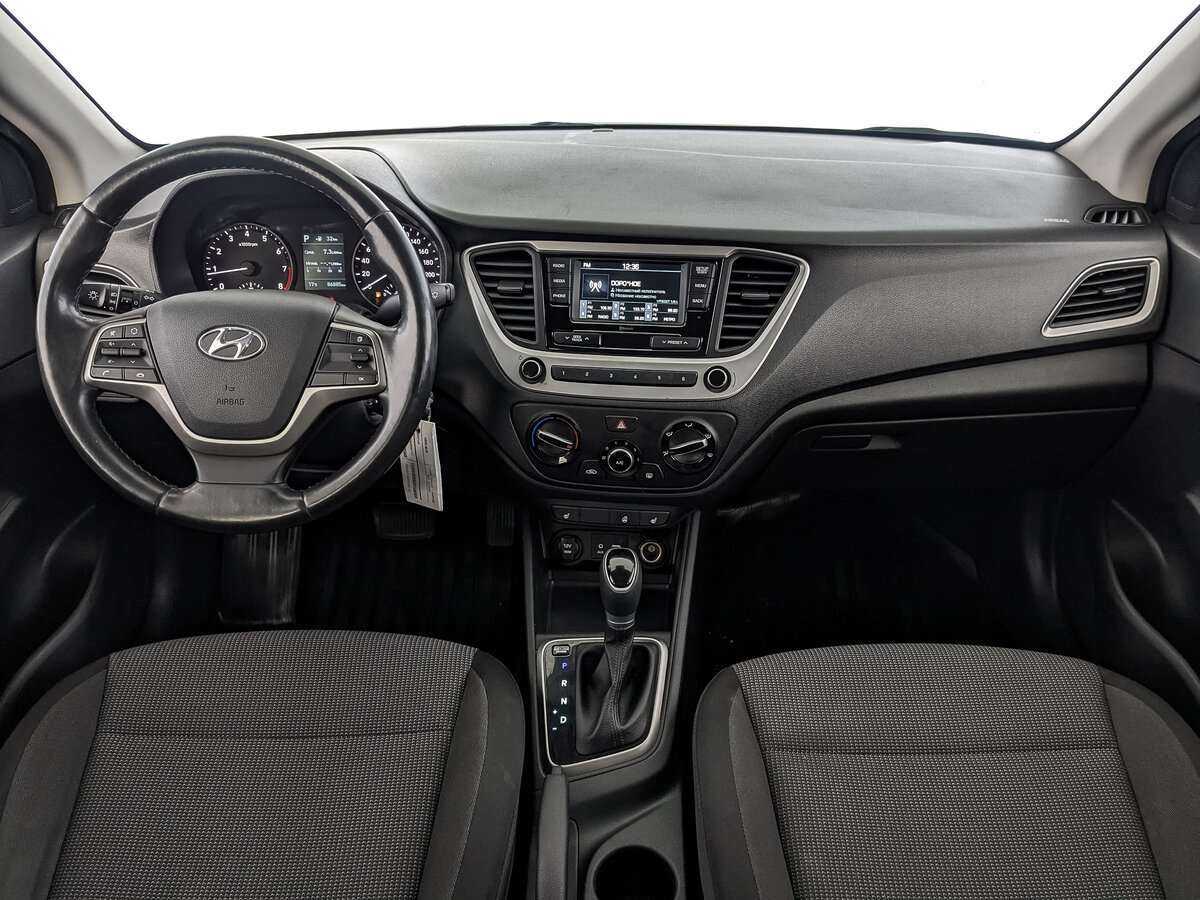 Купить Hyundai Solaris, 2018, 86 879 км, фото №10