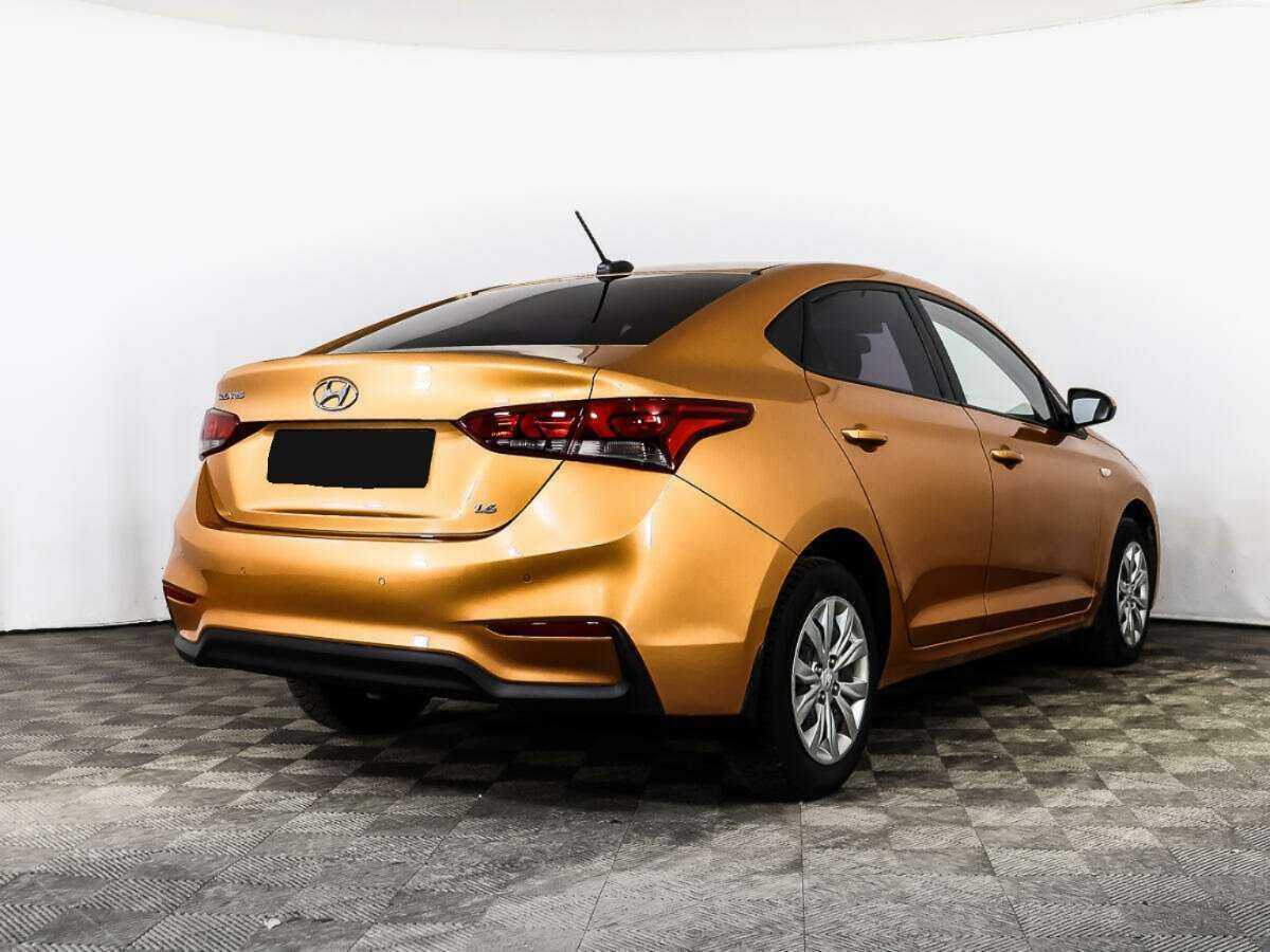 Купить Hyundai Solaris, 2017, 140 583 км, фото №4