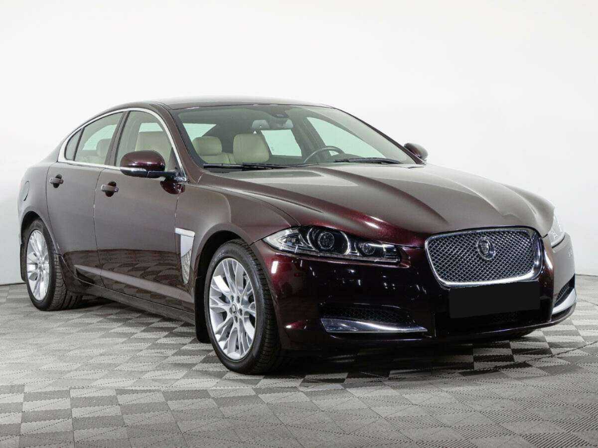Jaguar XF