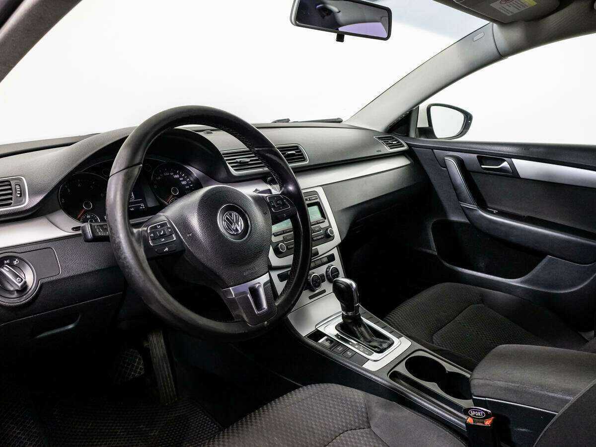 Купить Volkswagen Passat, 2012, 279 510 км, фото №11
