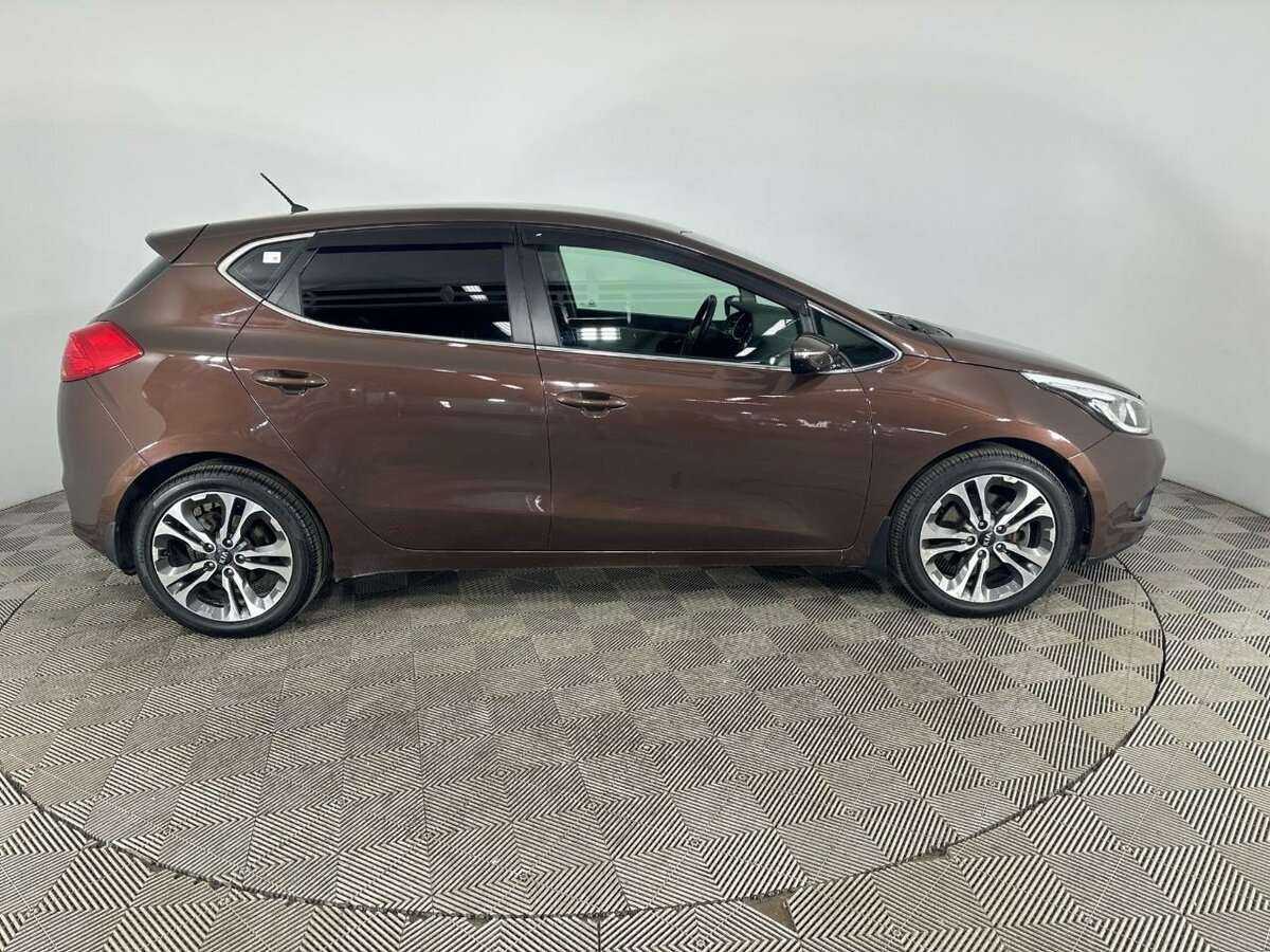 Купить Kia Ceed, 2014, 117 000 км, фото №4