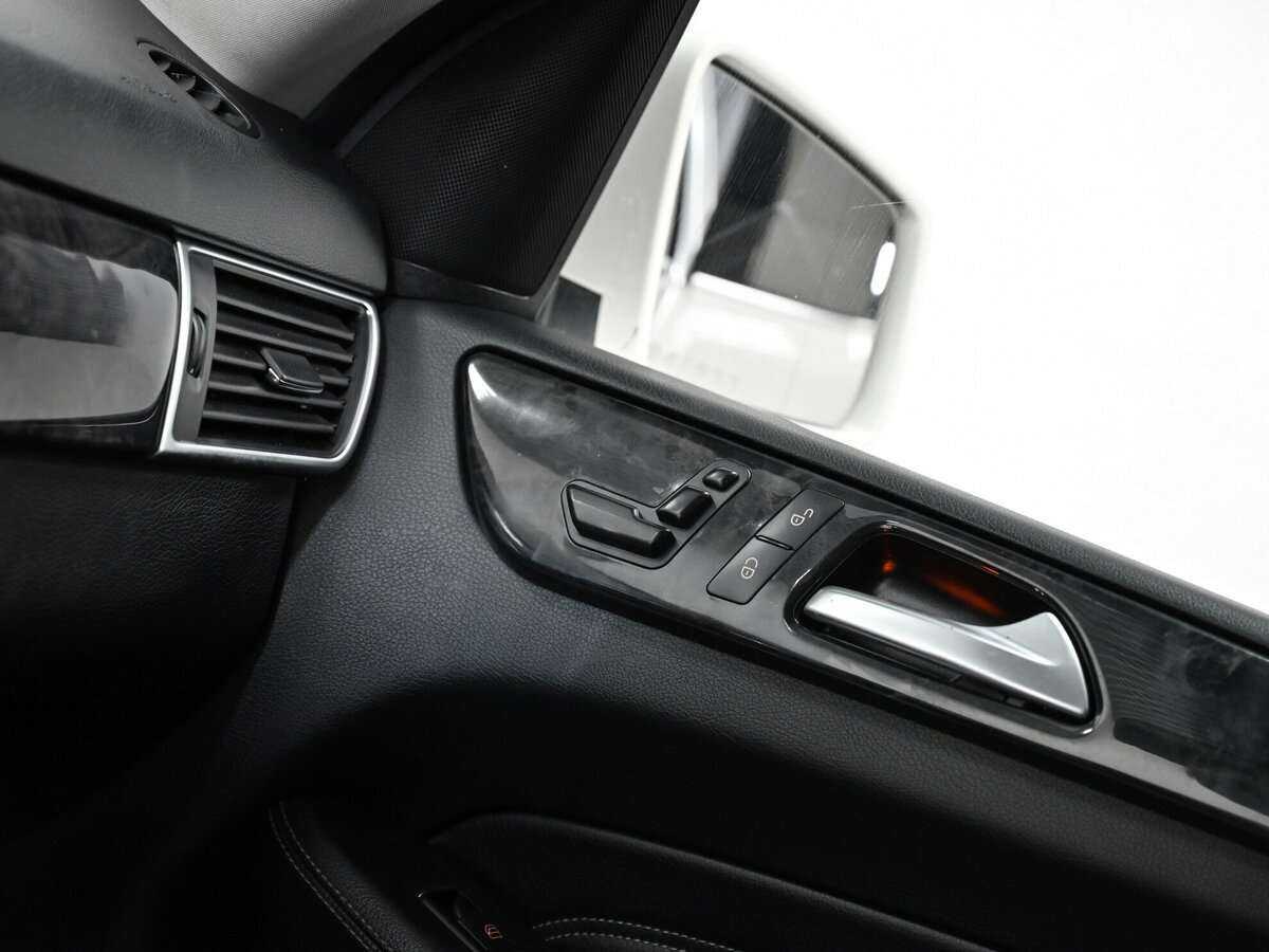 Купить Mercedes-Benz M-Класс 350, 2012, 168 000 км, фото №13