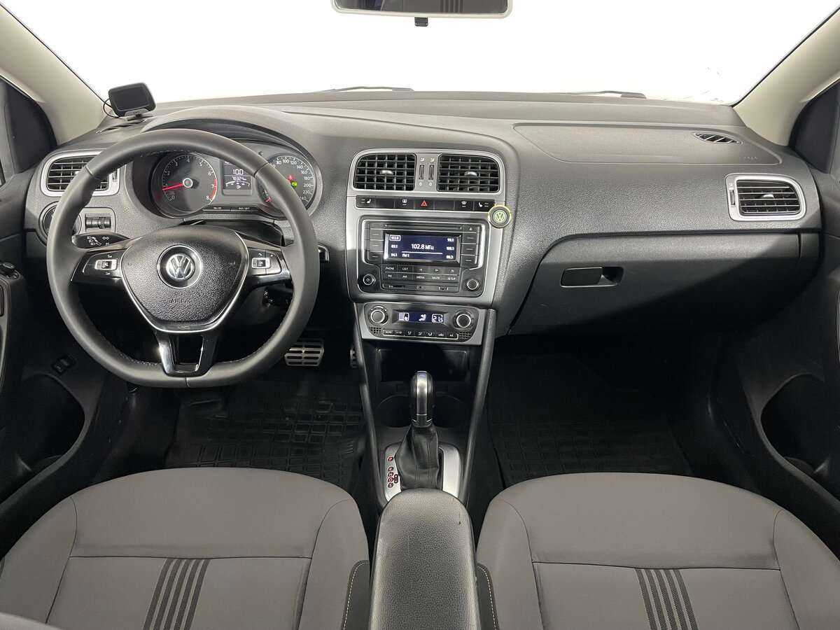 Купить Volkswagen Polo, 2016, 78 324 км, фото №9