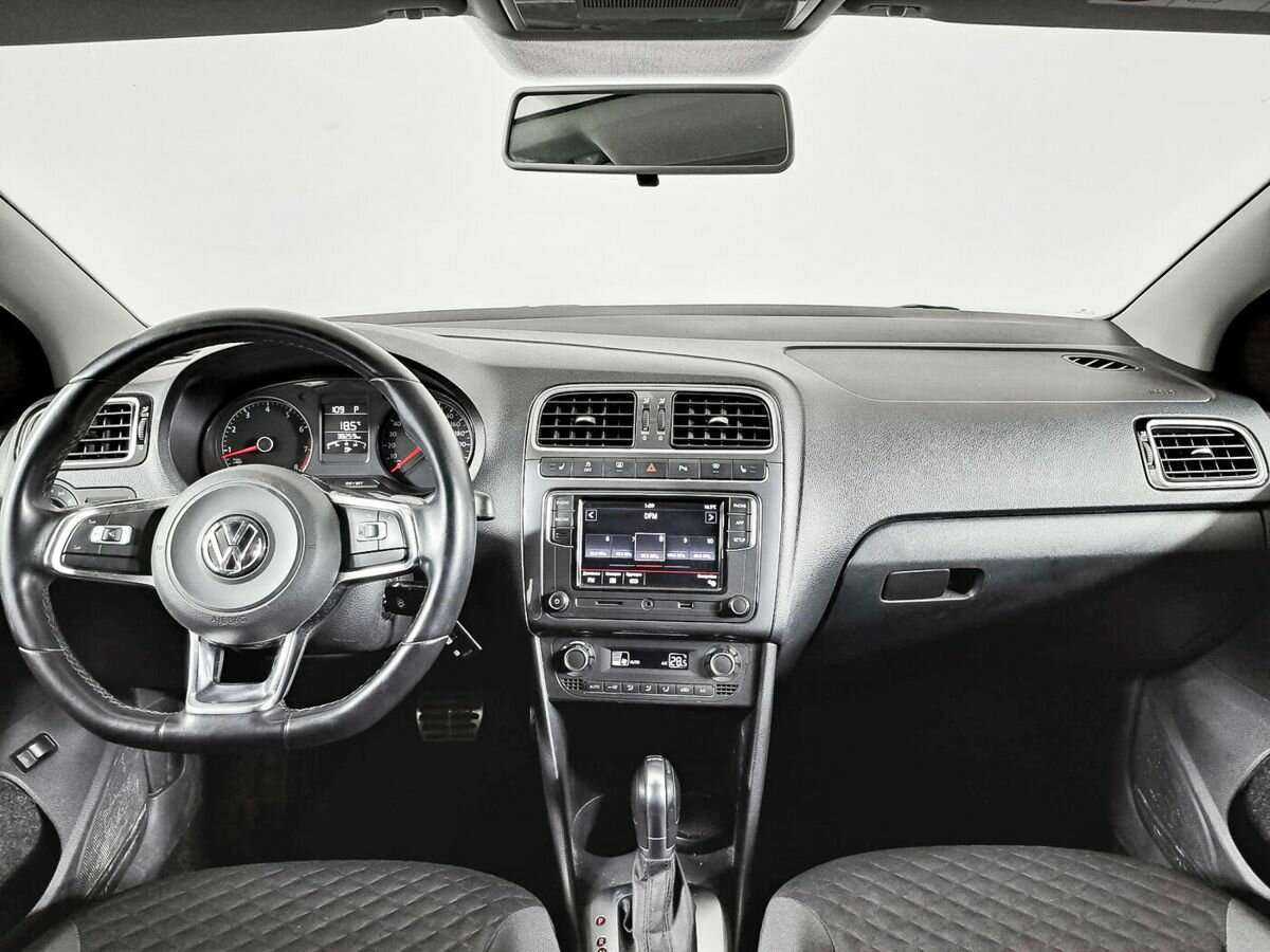 Купить Volkswagen Polo, 2018, 38 165 км, фото №9
