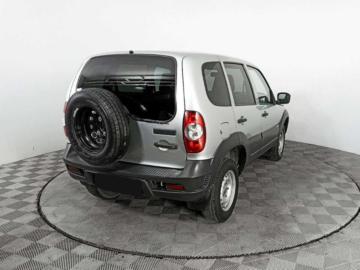 Купить Chevrolet Niva, 2017, 186 478 км, фото №5