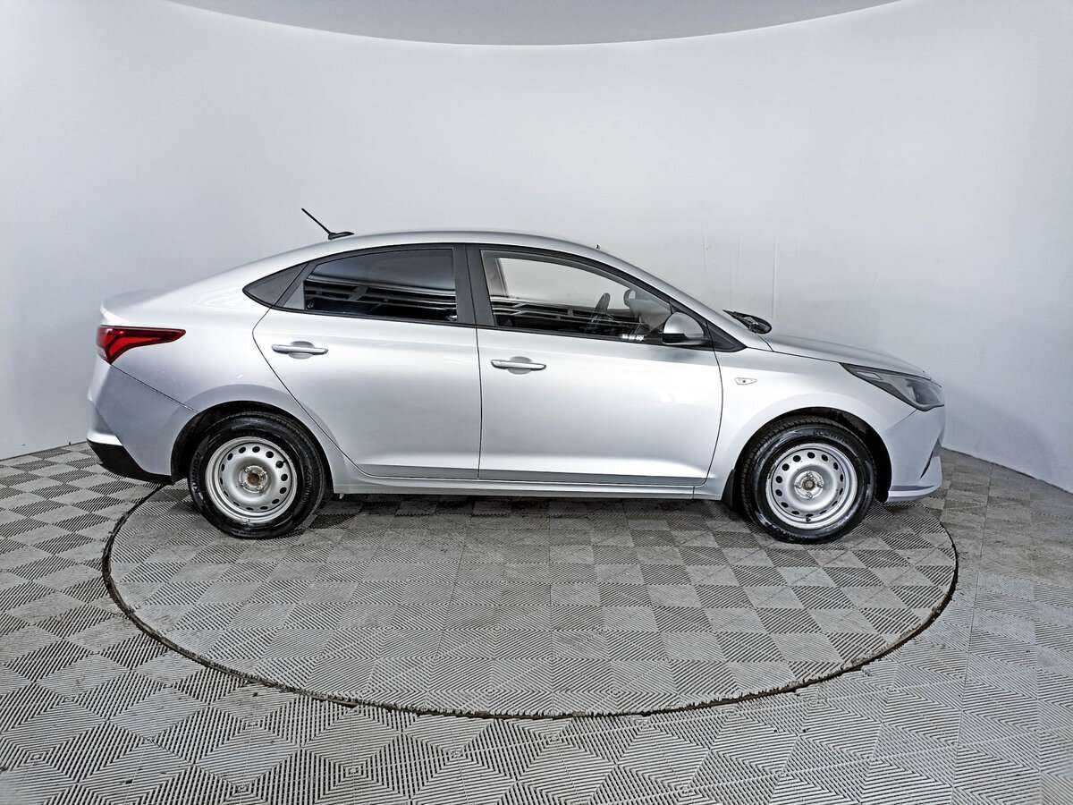 Купить Hyundai Solaris, 2020, 63 470 км, фото №4