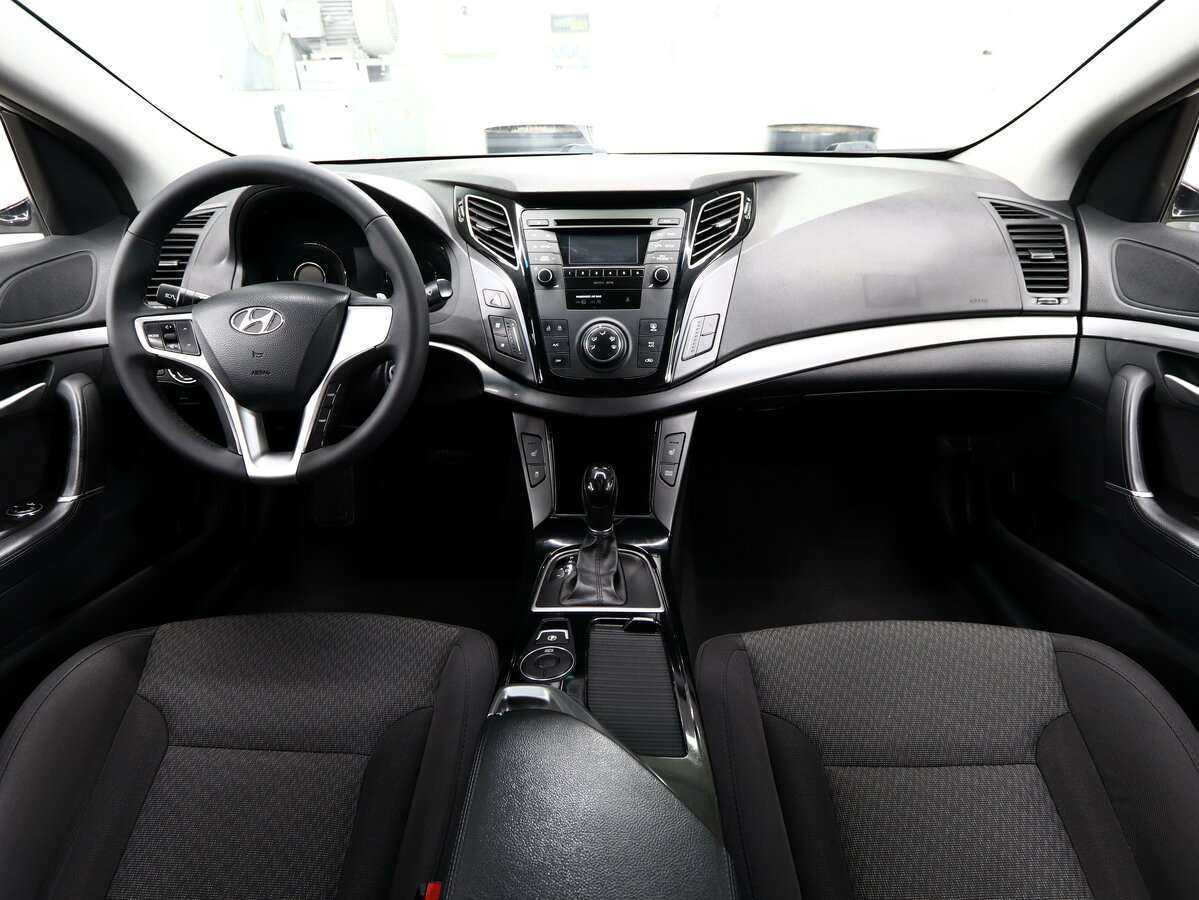 Купить Hyundai i40, 2014, 111 000 км, фото №15