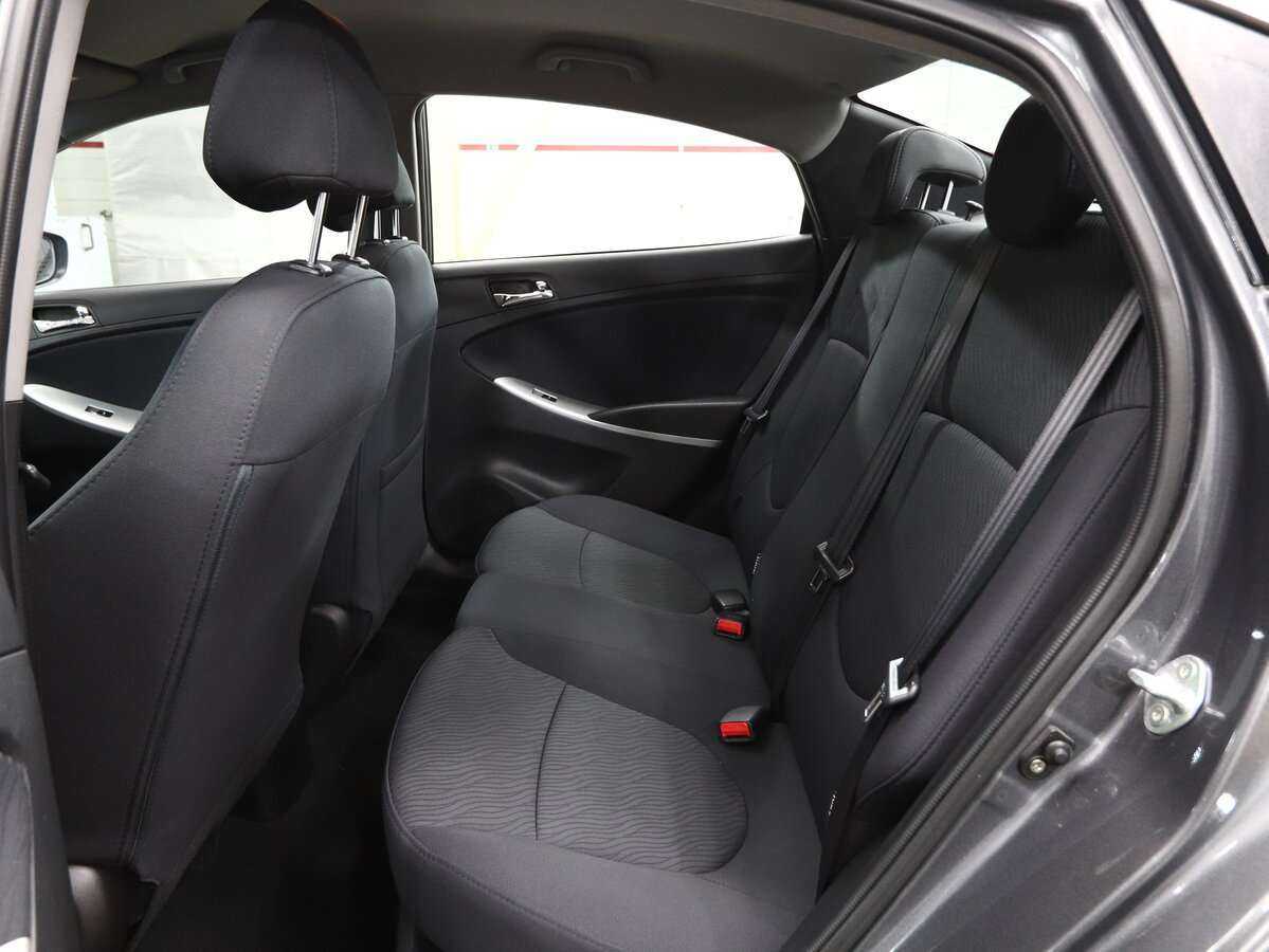 Купить Hyundai Solaris, 2014, 97 000 км, фото №10