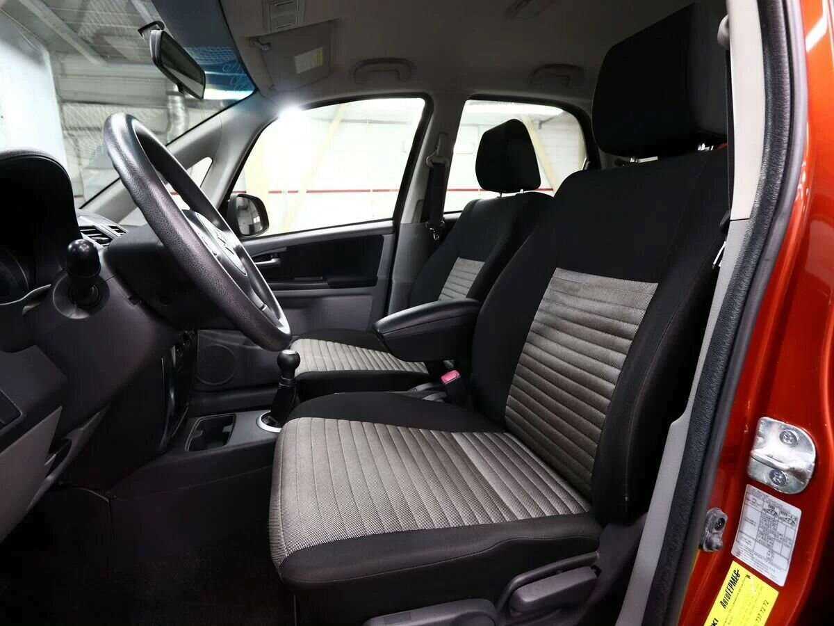 Купить Suzuki SX4, 2013, 49 000 км, фото №10