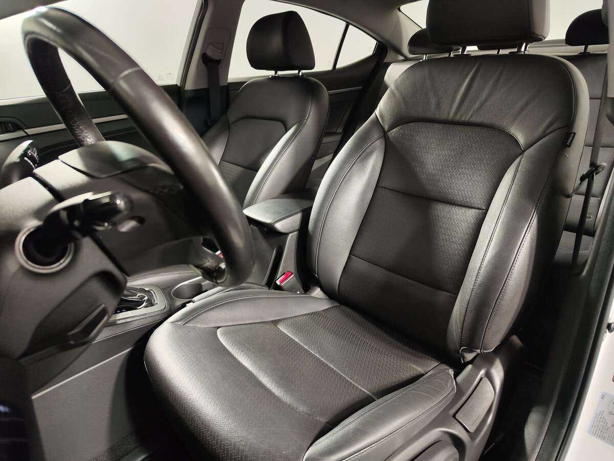 Купить Hyundai Elantra, 2016, 118 000 км, фото №7