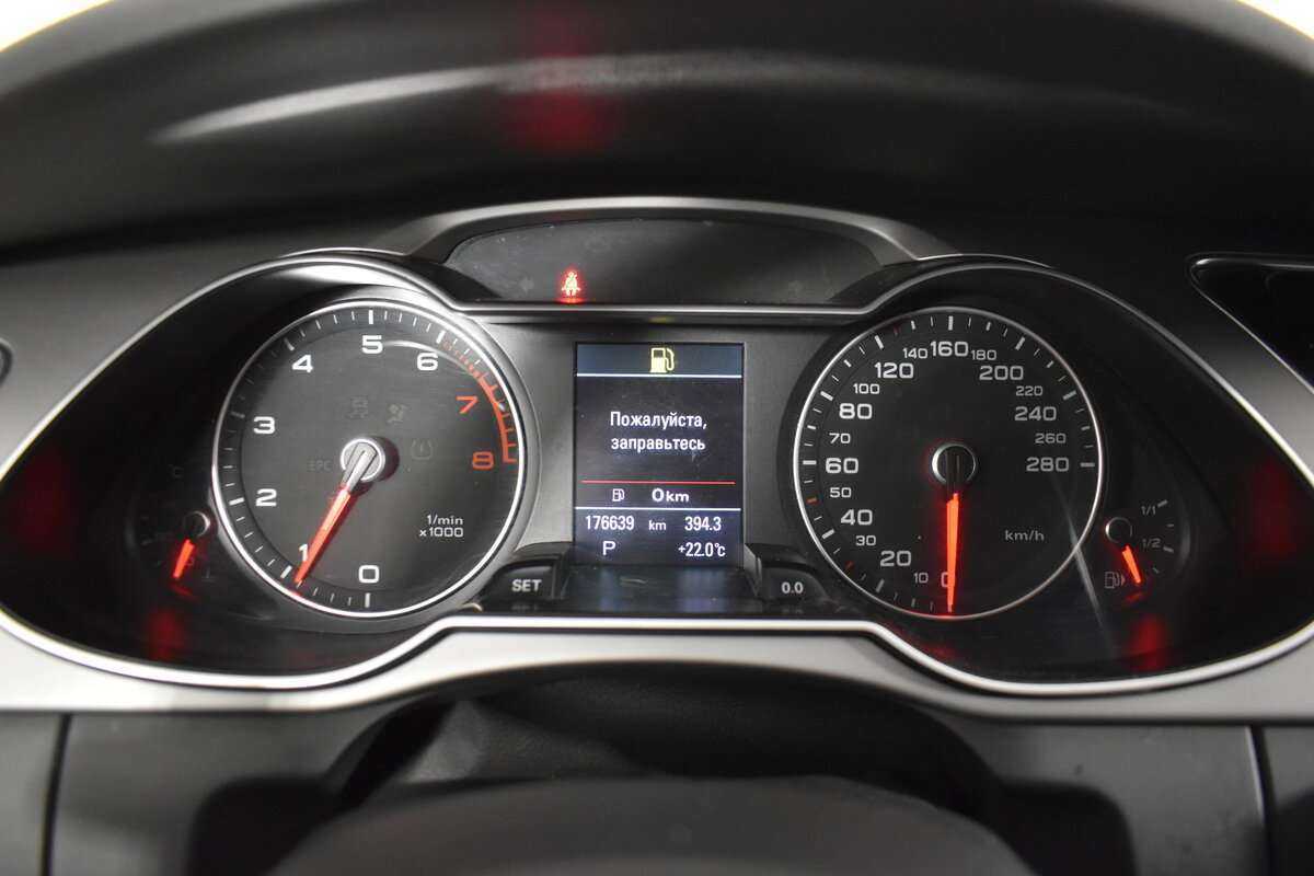 Купить Audi A4, 2012, 176 638 км, фото №13