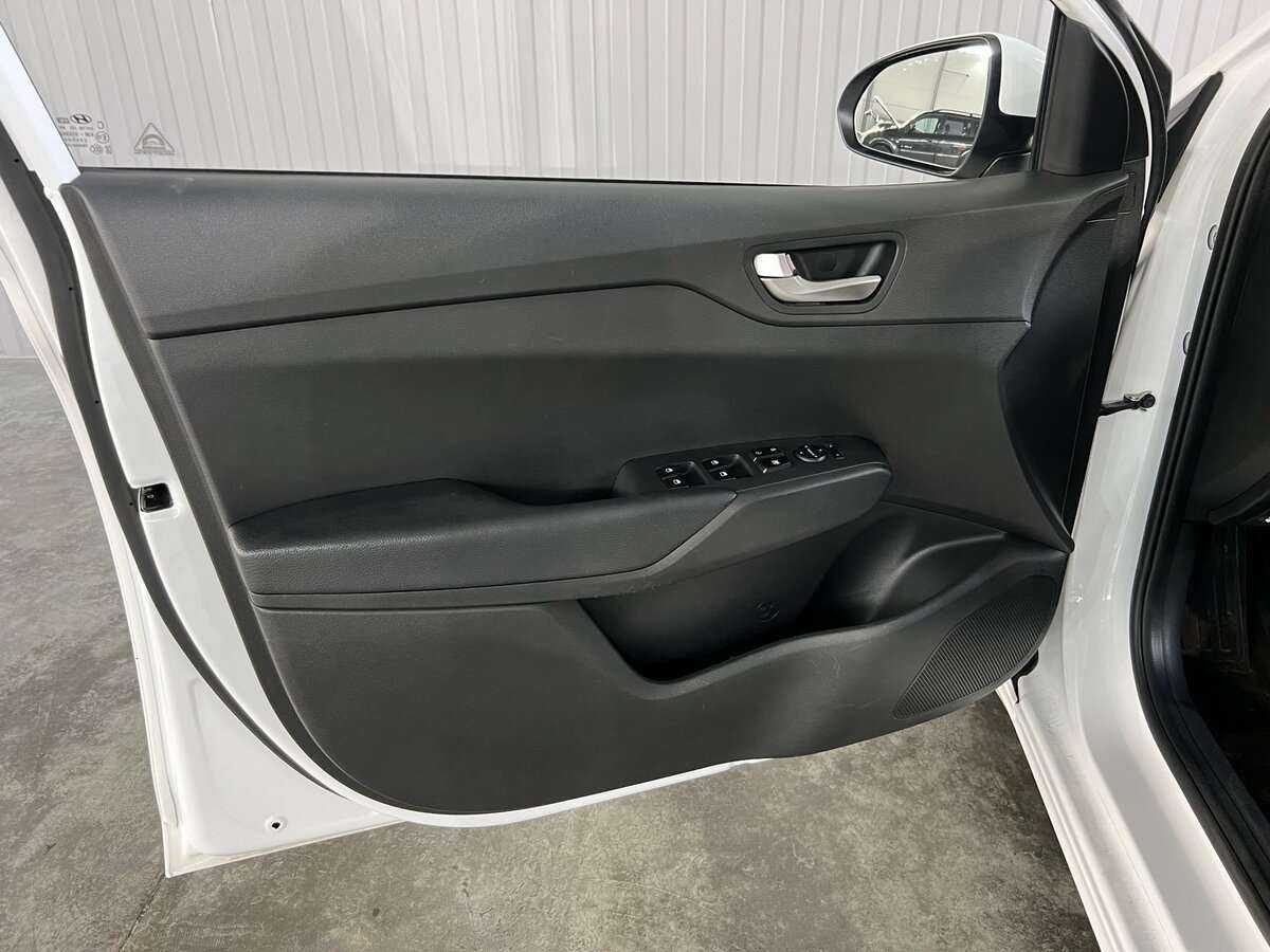 Купить Hyundai Solaris, 2021, 87 019 км, фото №19