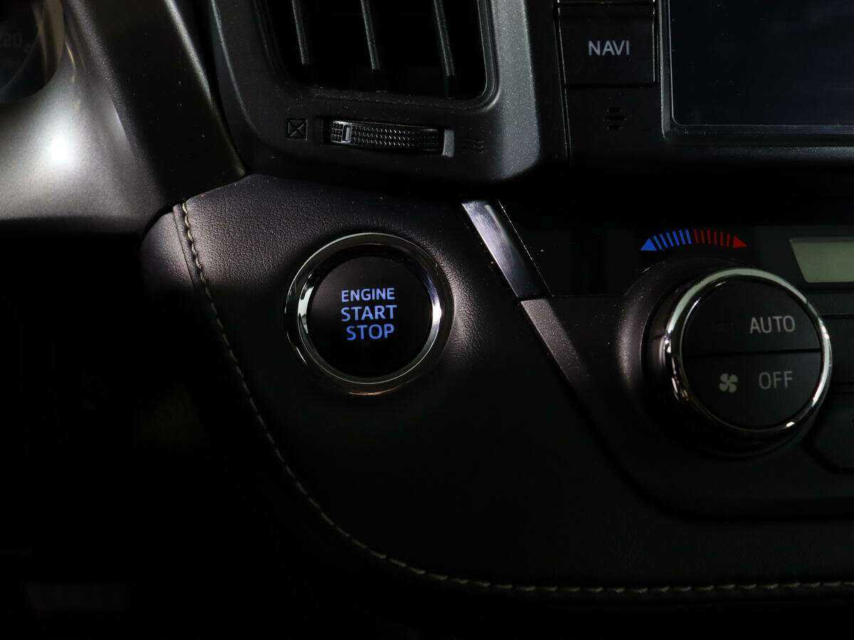 Купить Toyota RAV4, 2017, 141 211 км, фото №19