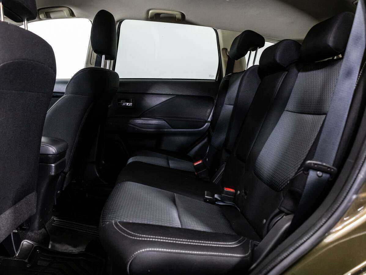 Купить Mitsubishi Outlander, 2019, 106 115 км, фото №8