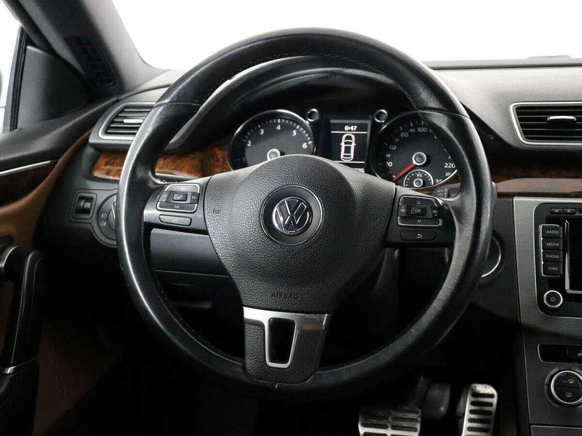 Купить Volkswagen Passat CC, 2012, 123 000 км, фото №13