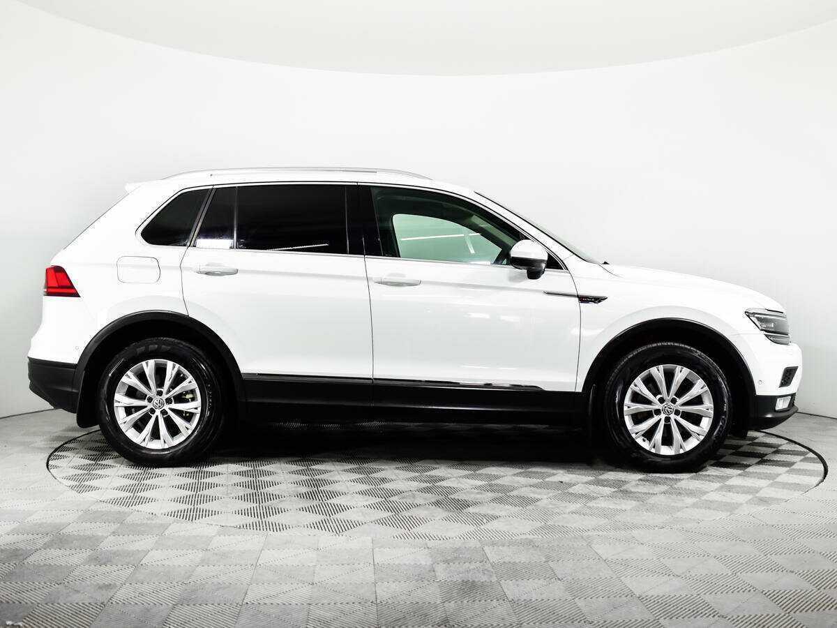 Купить Volkswagen Tiguan, 2017, 97 759 км, фото №4