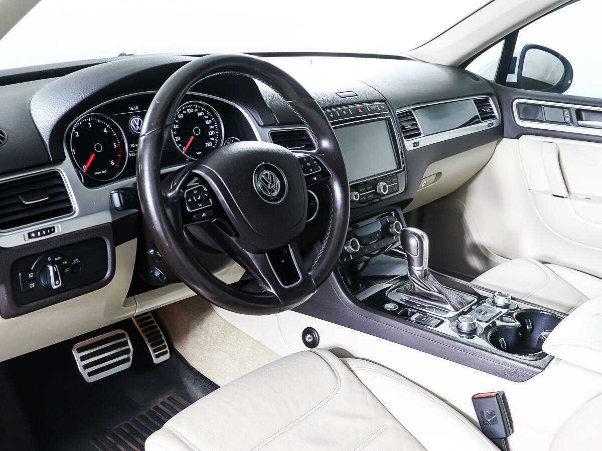 Купить Volkswagen Touareg, 2014, 148 942 км, фото №13