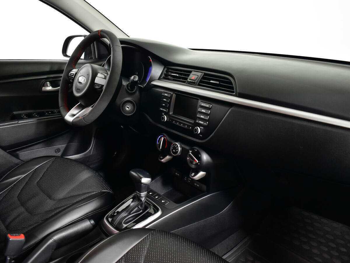 Купить Kia Rio, 2017, 140 722 км, фото №9