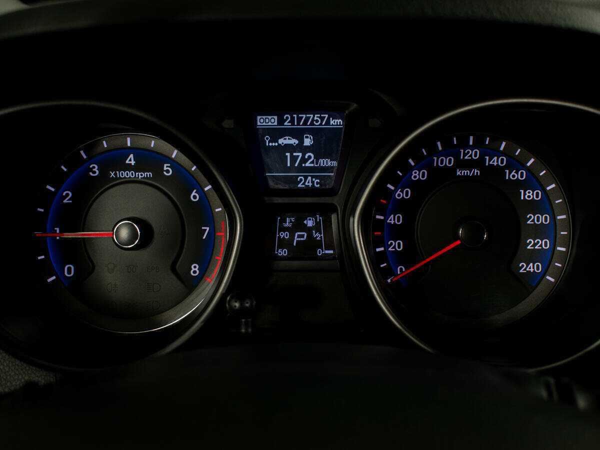 Купить Hyundai i30, 2012, 217 754 км, фото №12