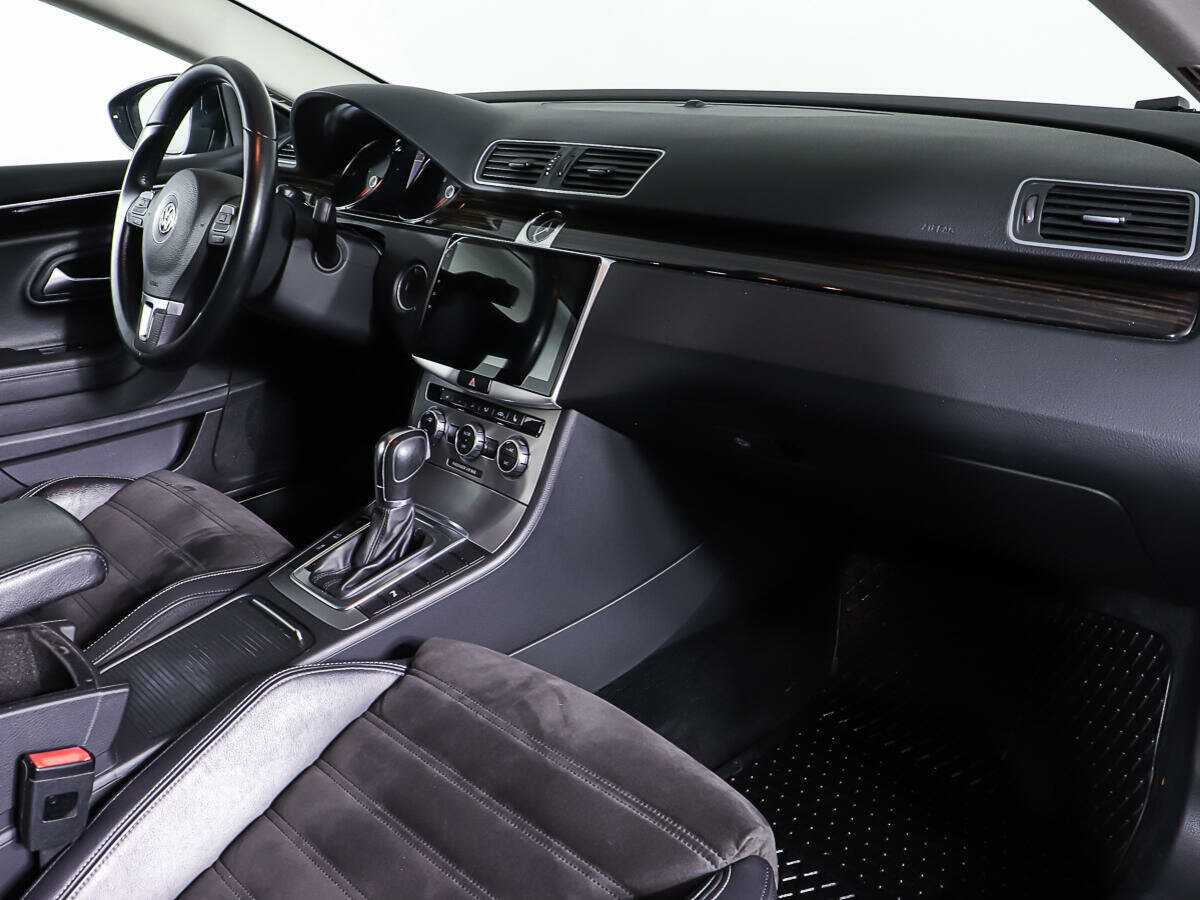 Купить Volkswagen Passat CC, 2013, 130 120 км, фото №9